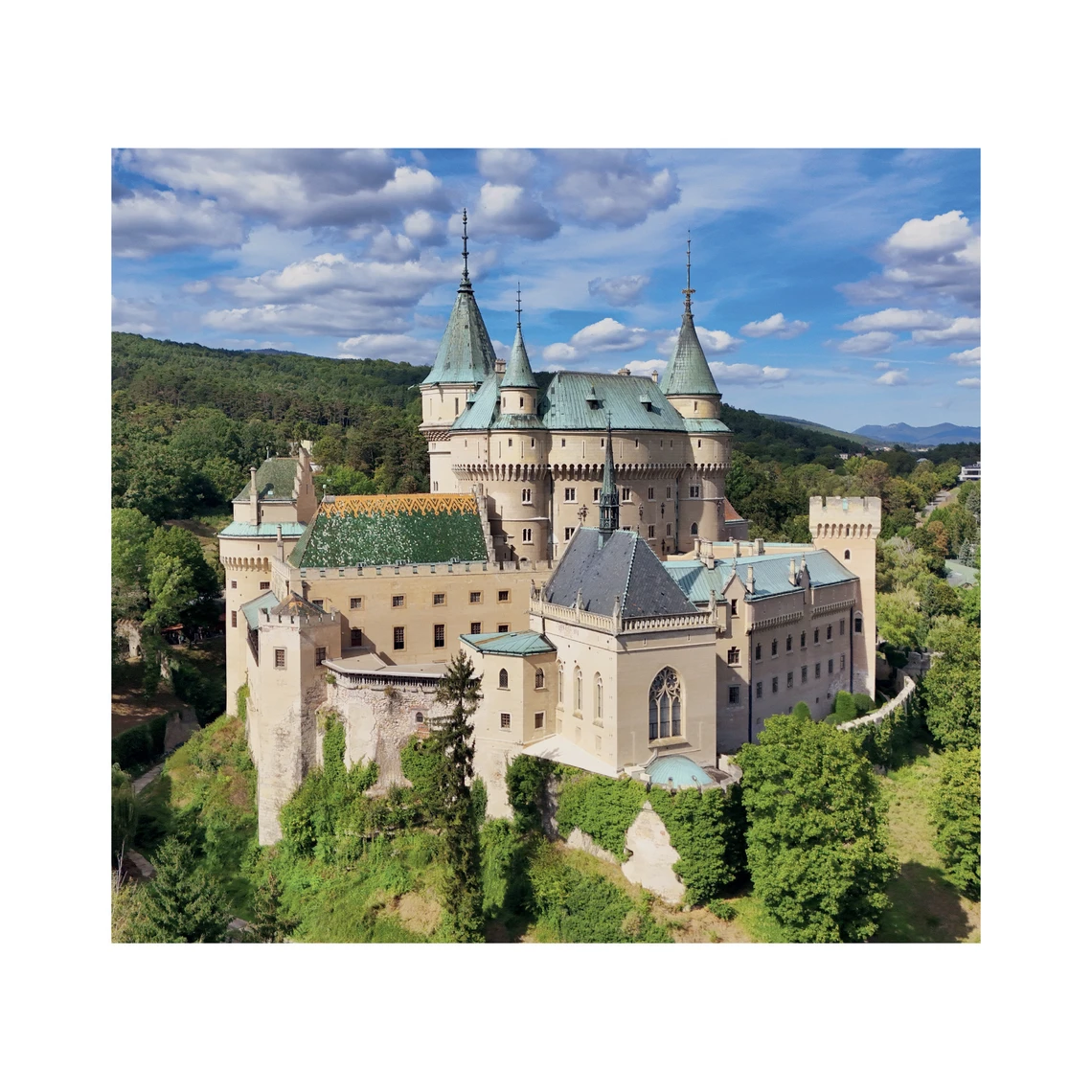Bojnice 60 Puzzle - slide 4